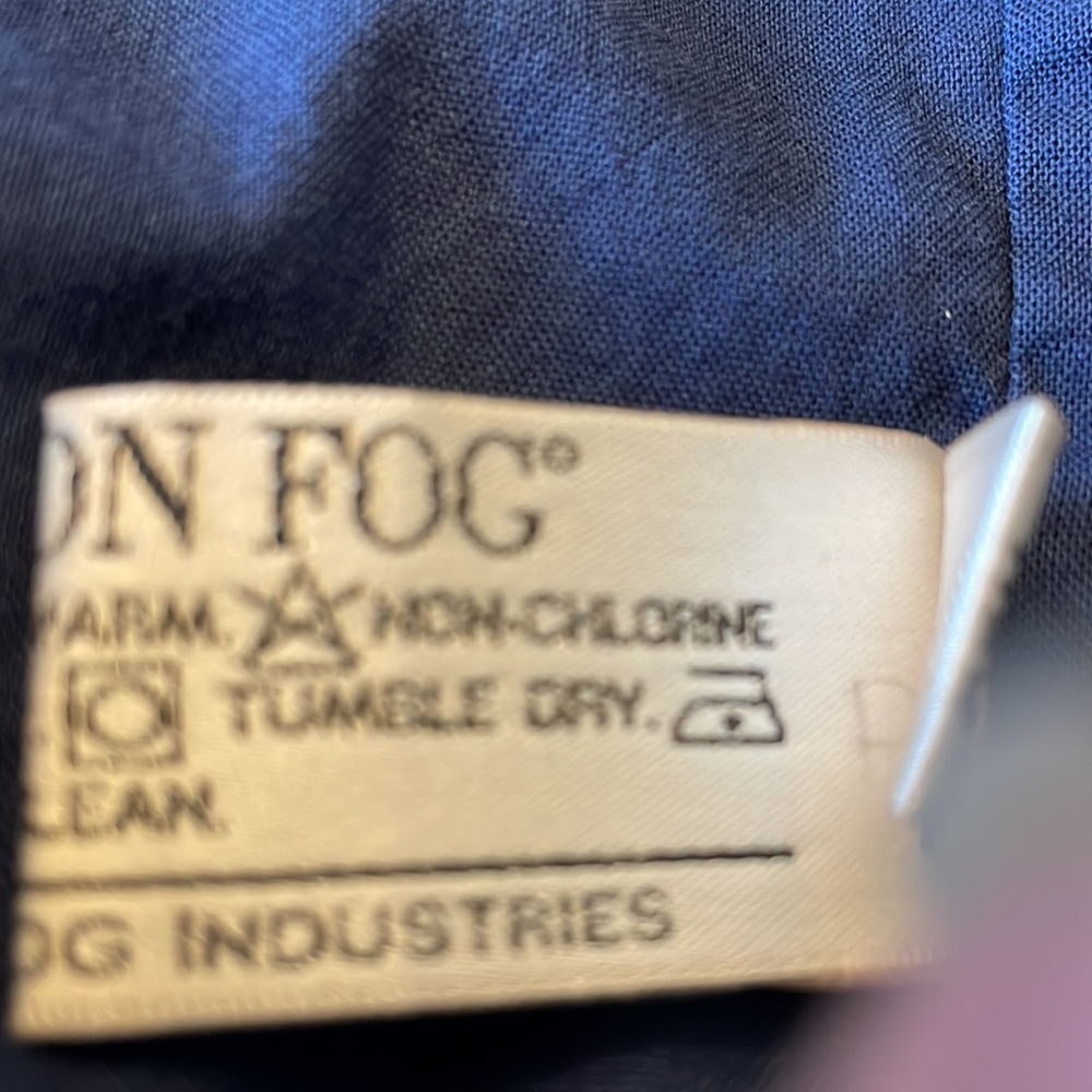 London Fog Jacket - Picture 10 of 10